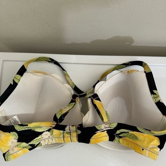 Shade & Shore Black and Yellow Lemon Print Bikini Top - Picture 3 of 11